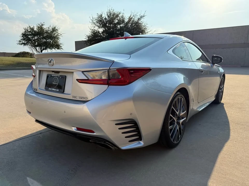 2015 Lexus RC - Image 6 of 12
