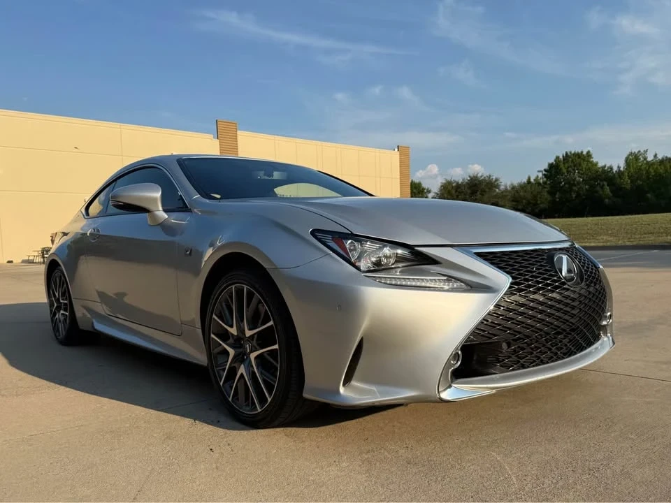 2015 Lexus RC - Image 7 of 12