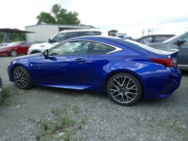 2015 Lexus RC - Image 2 of 19