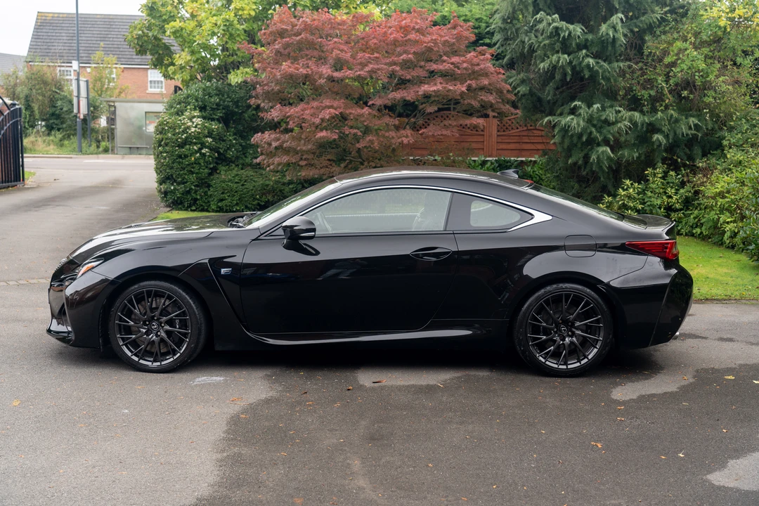 2015 Lexus RC F - Image 11 of 31