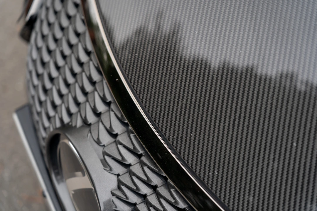 2015 Lexus RC F - Image 18 of 31