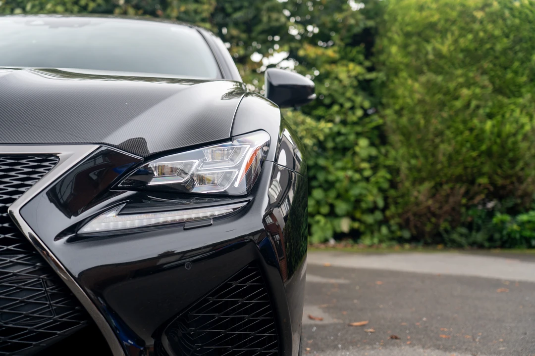 2015 Lexus RC F - Image 22 of 31