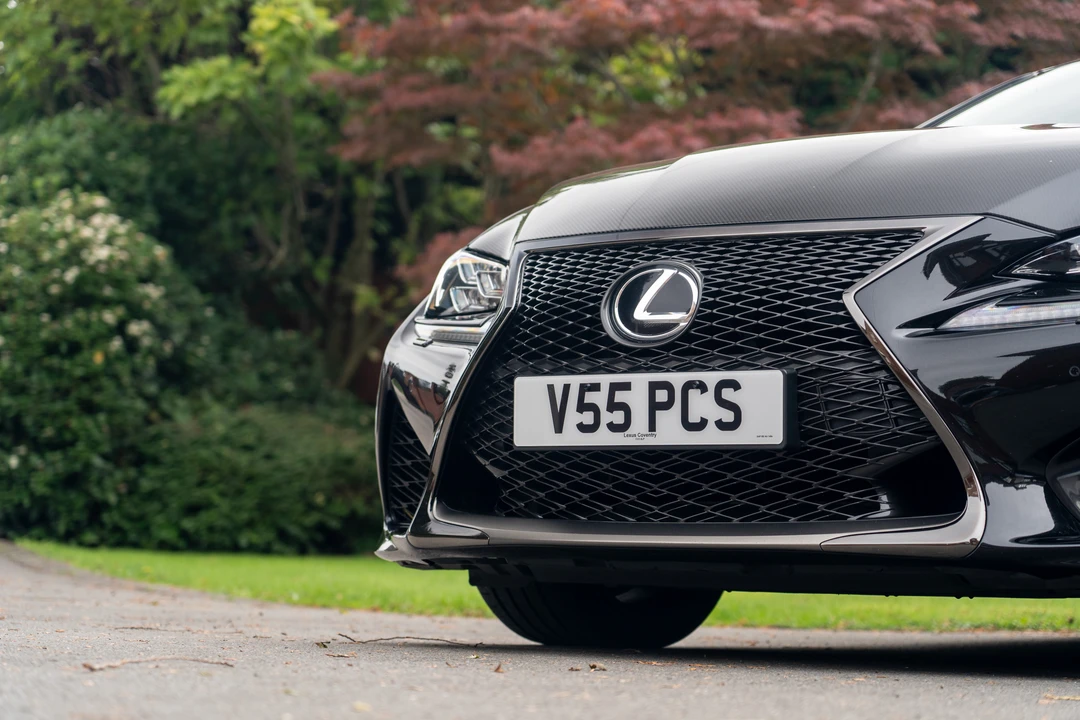 2015 Lexus RC F - Image 23 of 31