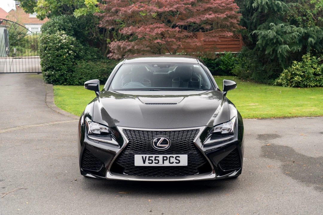 2015 Lexus RC F - Image 15 of 31