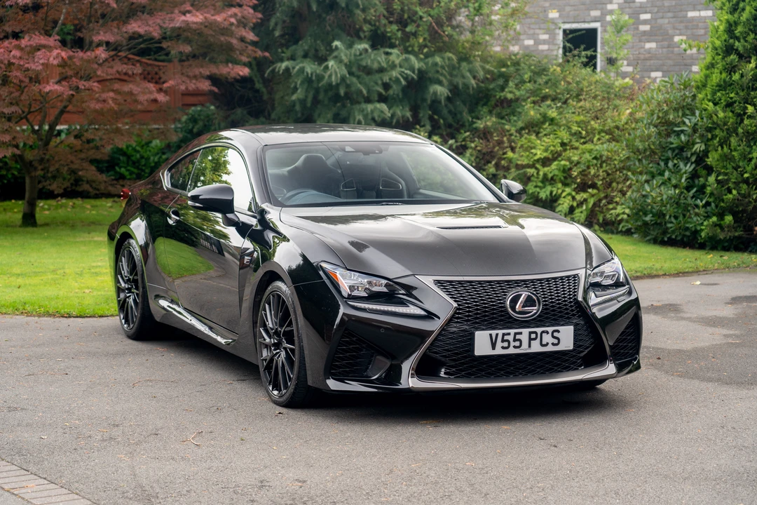 2015 Lexus RC F - Image 2 of 31