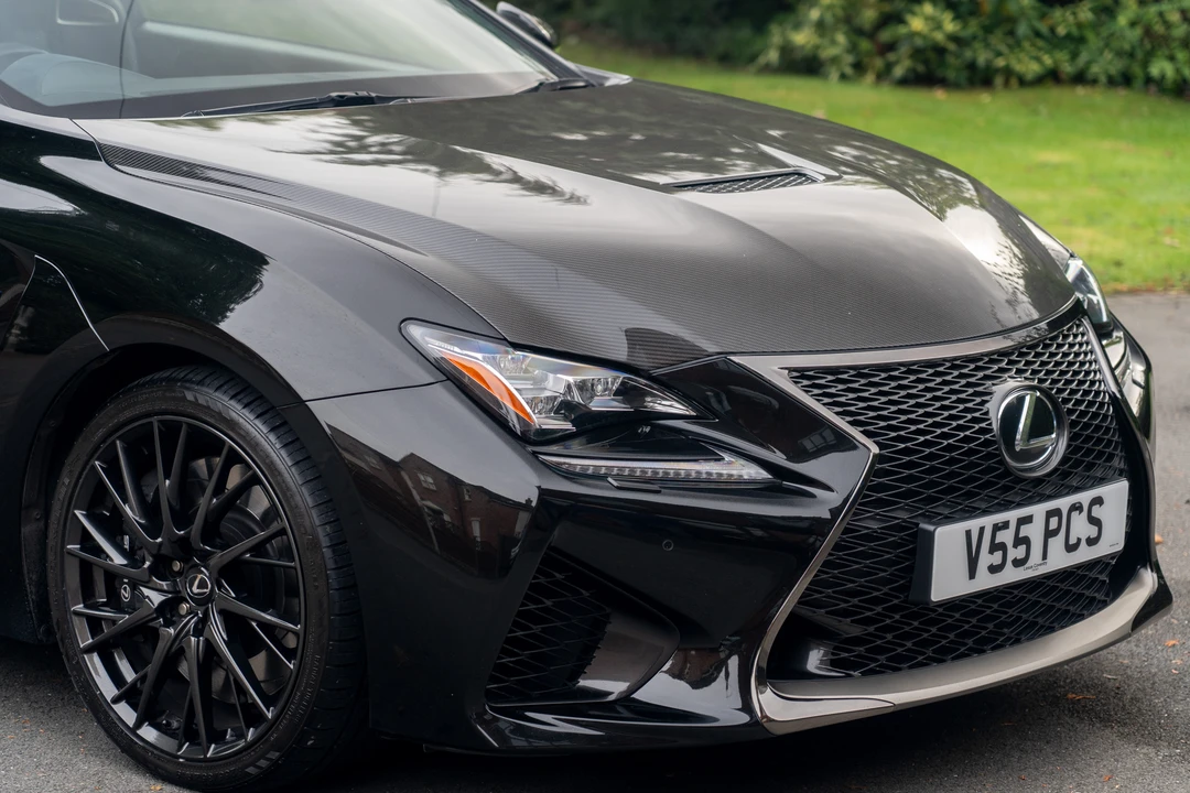 2015 Lexus RC F - Image 27 of 31