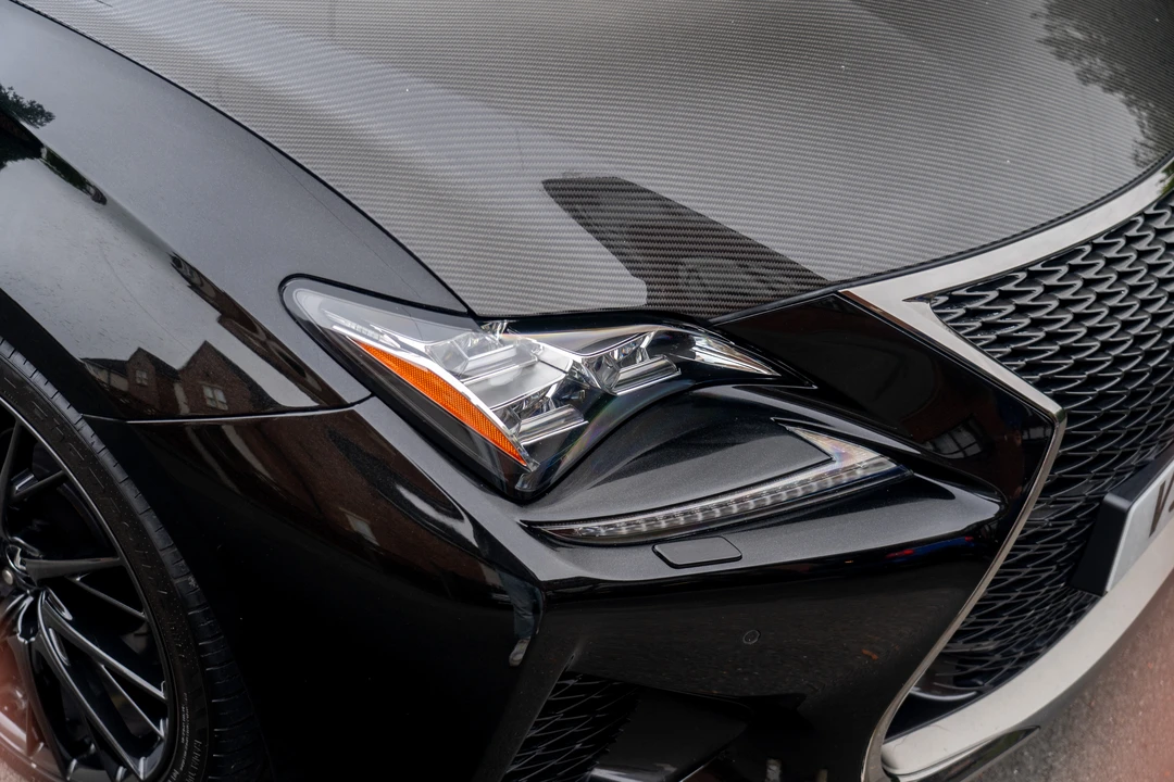 2015 Lexus RC F - Image 28 of 31
