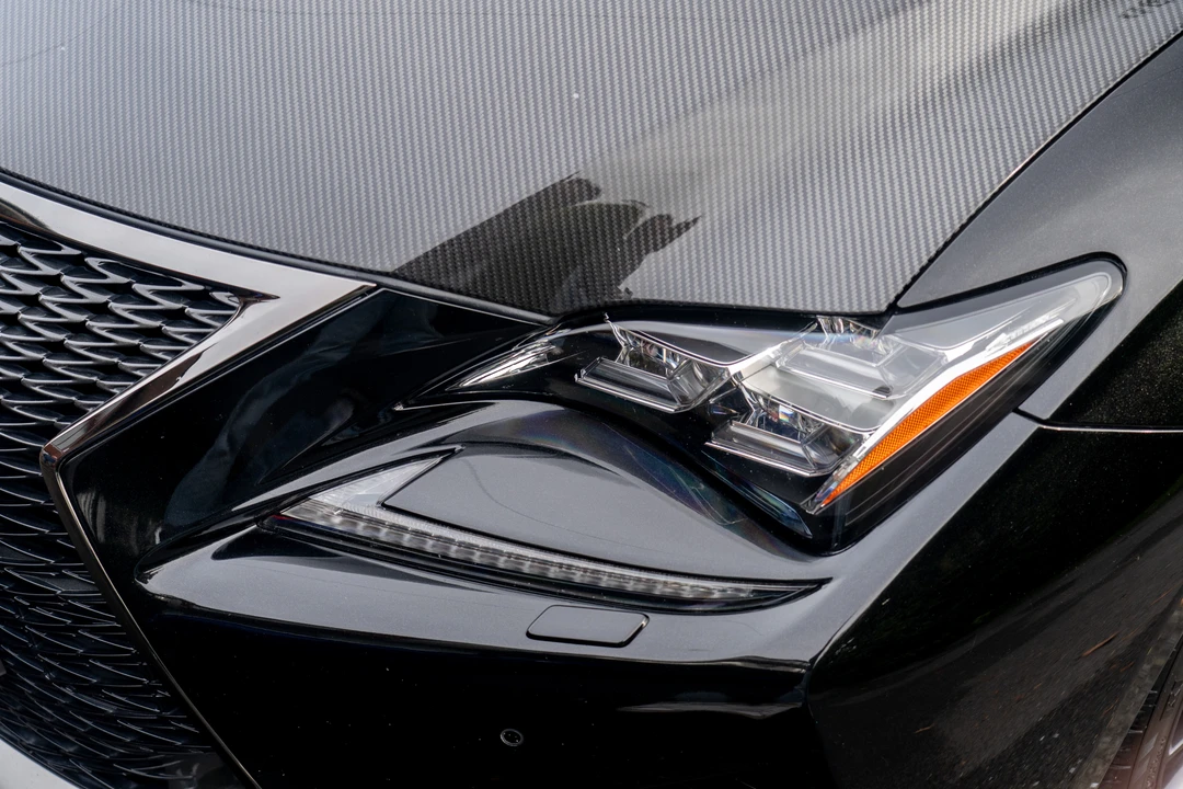 2015 Lexus RC F - Image 29 of 31