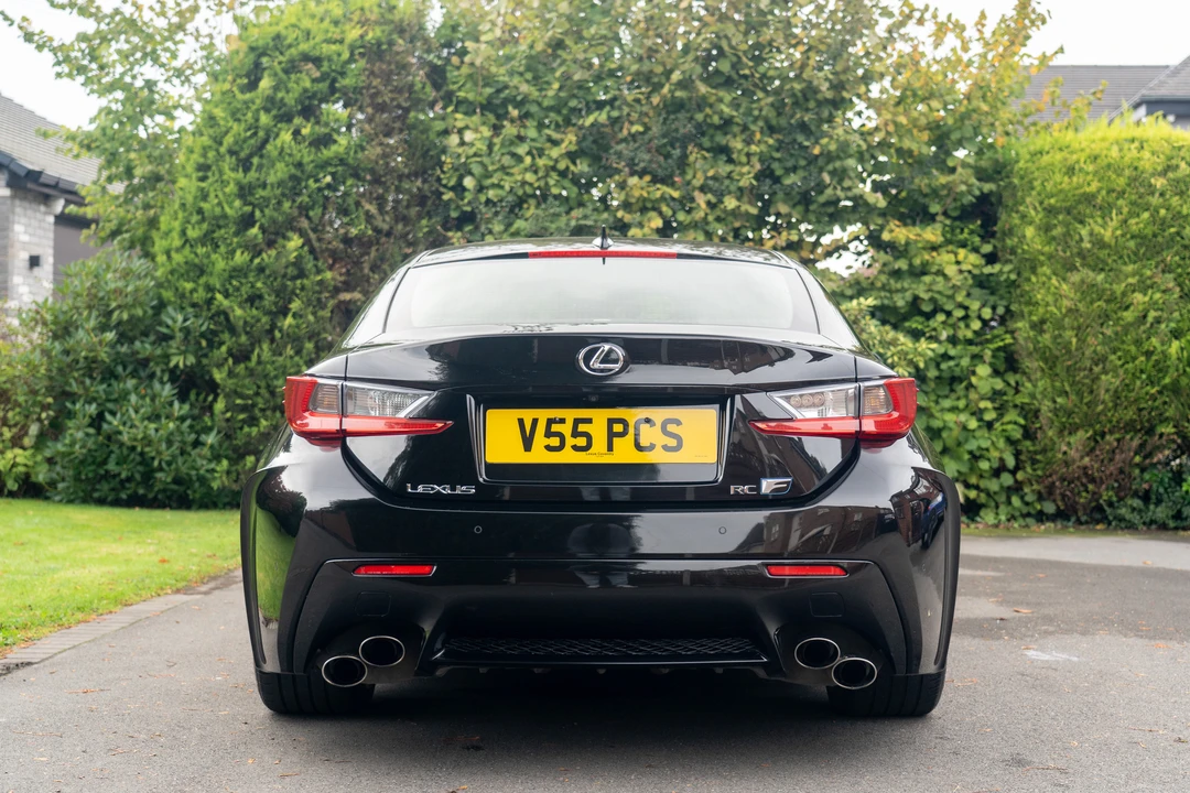 2015 Lexus RC F - Image 12 of 31