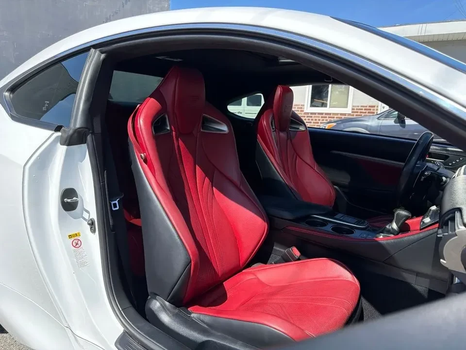2015 Lexus RC F - Image 12 of 18