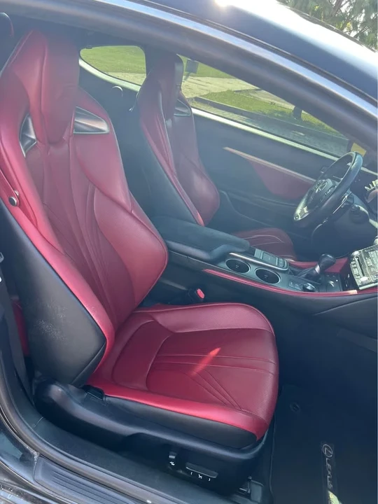 2015 Lexus RC F - Image 13 of 18