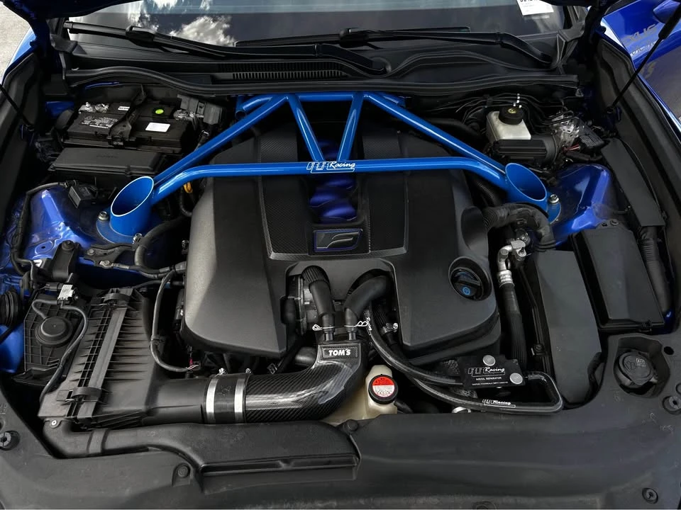 2015 Lexus RC F - Image 17 of 17
