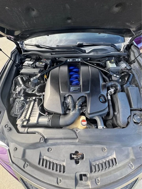 2015 Lexus RC F - Image 19 of 20