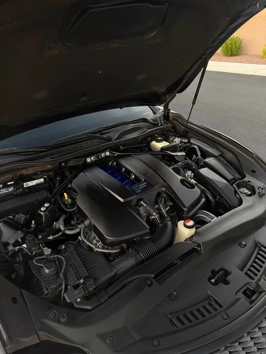 2015 Lexus RC F - Image 7 of 11