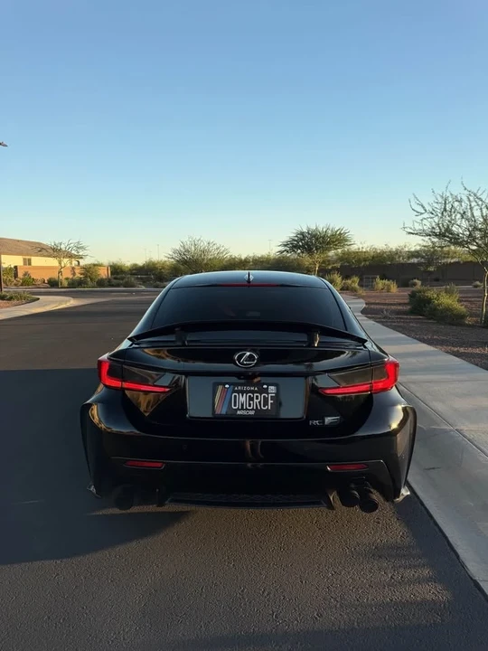 2015 Lexus RC F - Image 5 of 11
