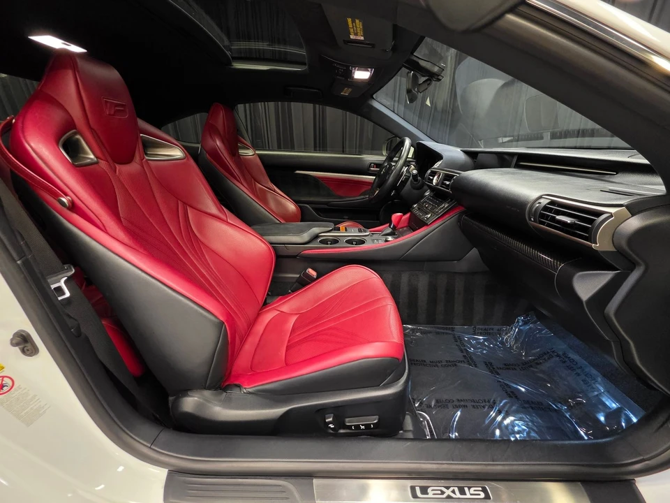 2015 Lexus RC F - Image 30 of 31