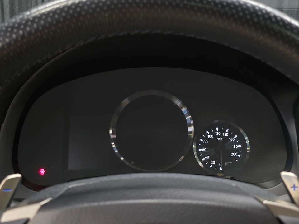 2015 Lexus RC F - Image 20 of 31