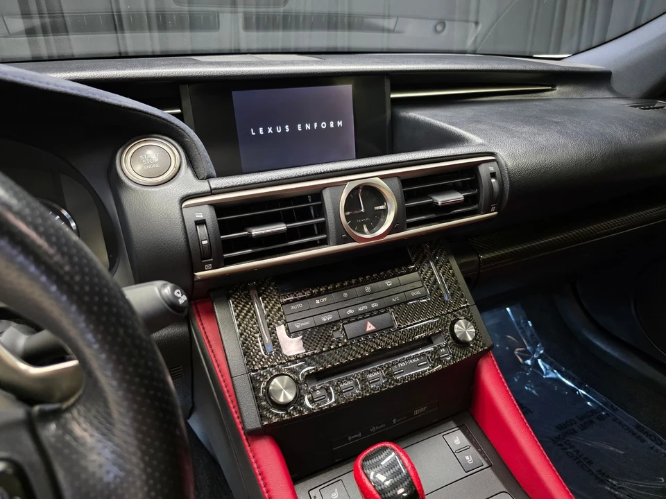 2015 Lexus RC F - Image 21 of 31