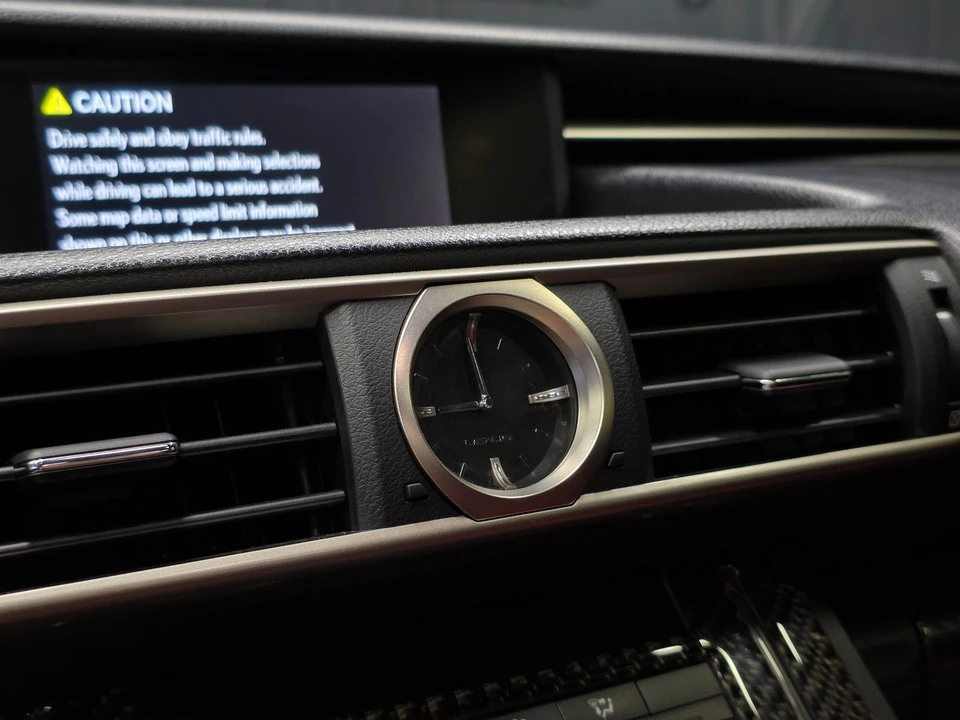 2015 Lexus RC F - Image 25 of 31