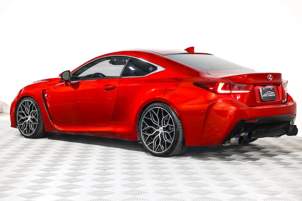 2015 Lexus RC F - Image 17 of 31