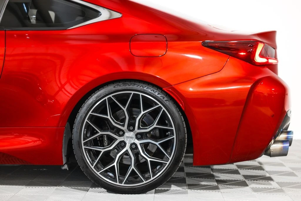 2015 Lexus RC F - Image 16 of 31