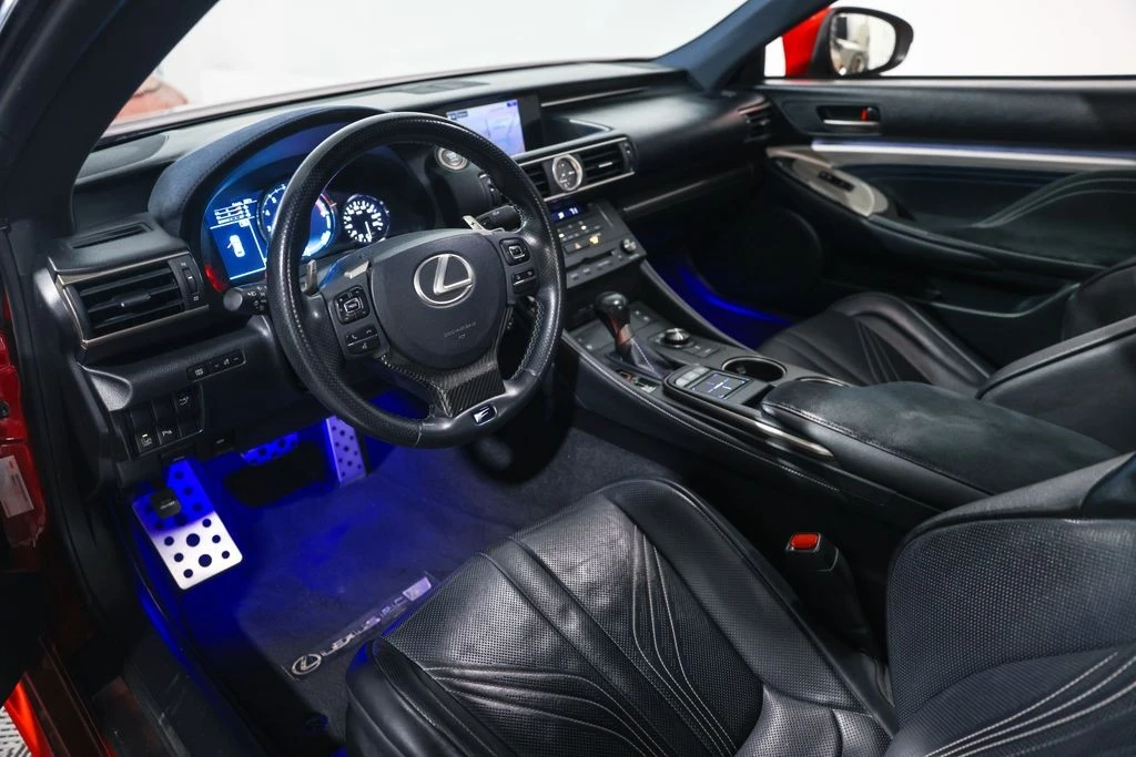 2015 Lexus RC F - Image 29 of 31