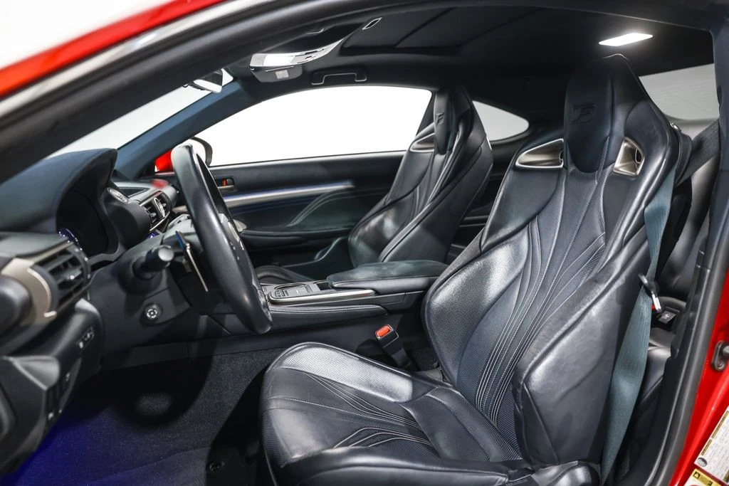 2015 Lexus RC F - Image 30 of 31