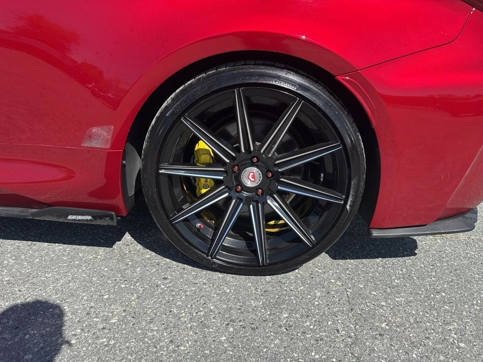 2015 Lexus RC F - Image 29 of 31