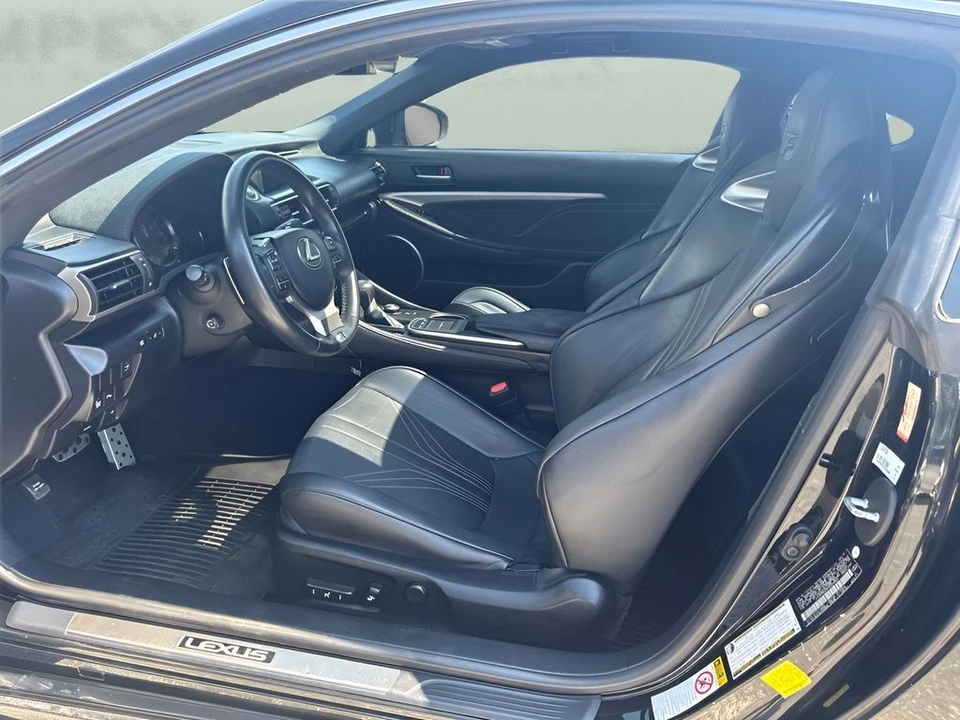 2015 Lexus RC F - Image 9 of 29