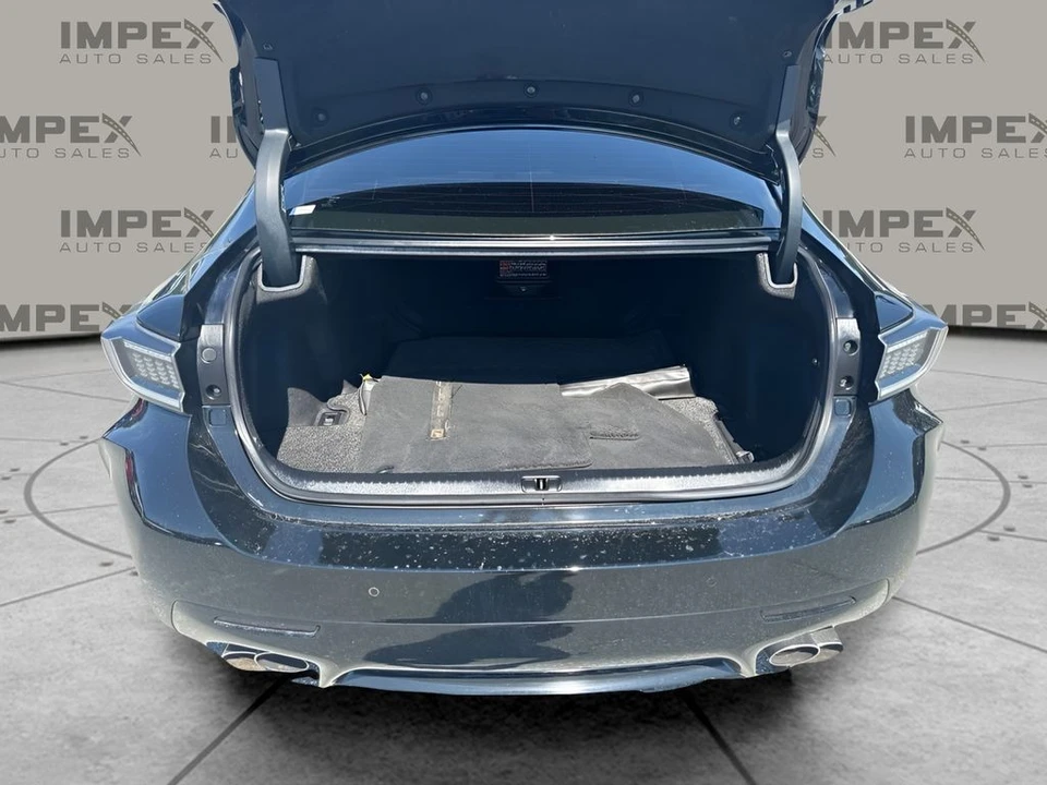 2015 Lexus RC F - Image 24 of 29