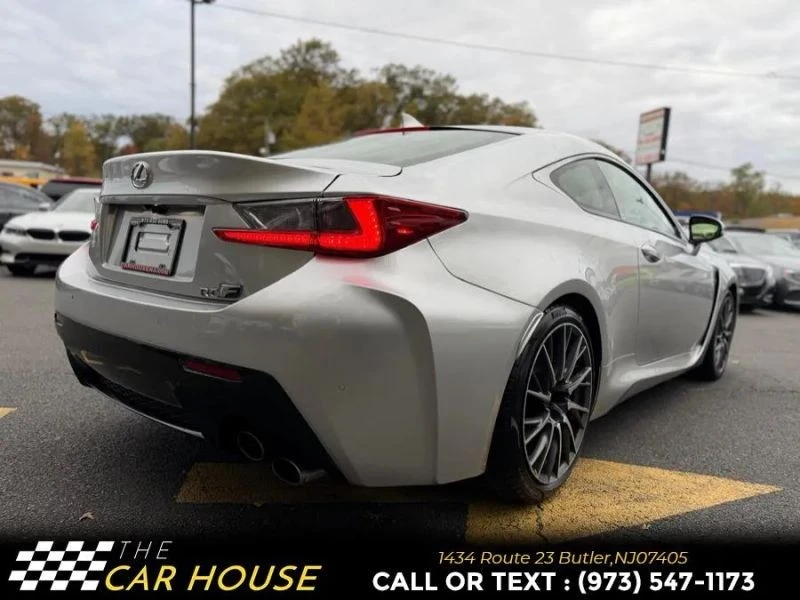2015 Lexus RC F - Image 9 of 12