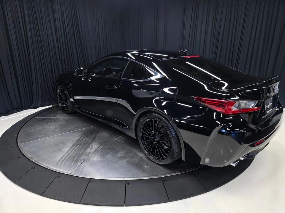 2015 Lexus RC F - Image 11 of 31