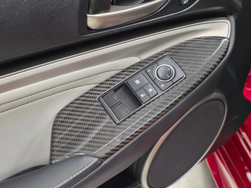 2015 Lexus - Image 16 of 31