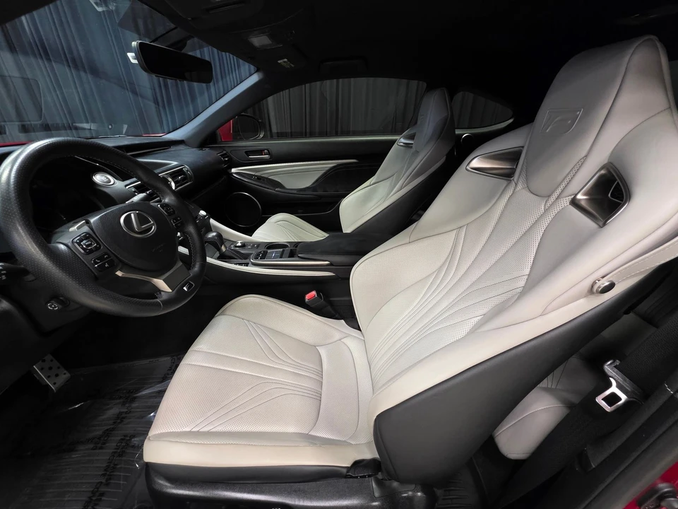 2015 Lexus - Image 18 of 31