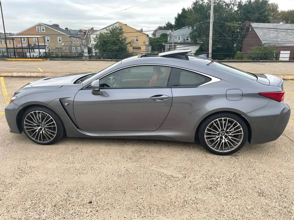 2015 Lexus RC F - Image 5 of 17