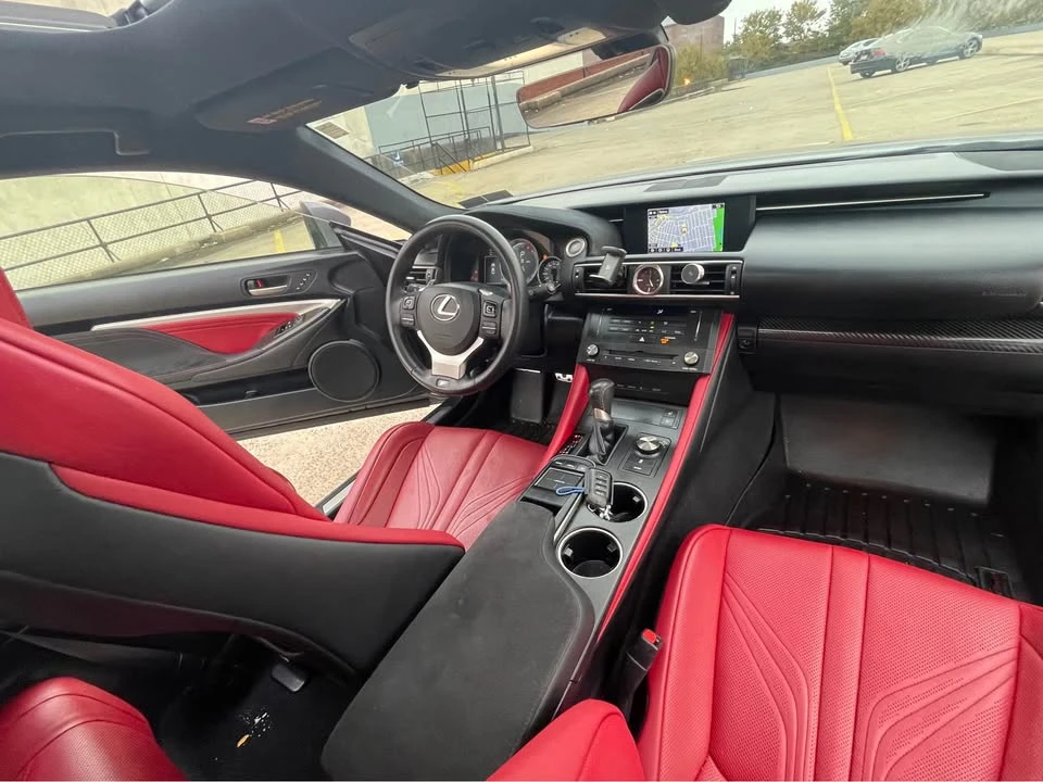 2015 Lexus RC F - Image 9 of 17