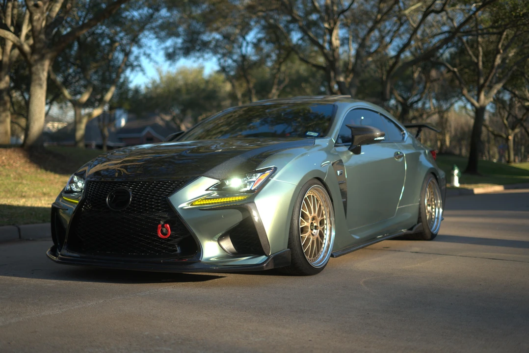 2015 Lexus RC F - Image 8 of 31