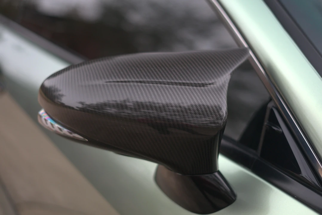 2015 Lexus RC F - Image 22 of 31