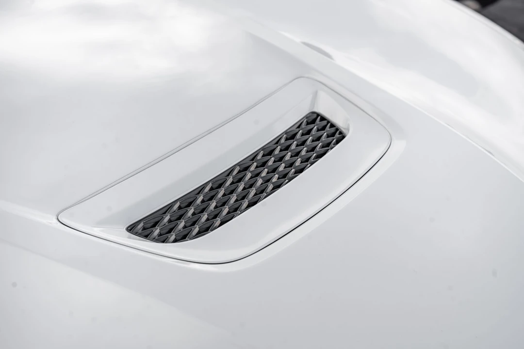 2015 Lexus RC F - Image 12 of 31