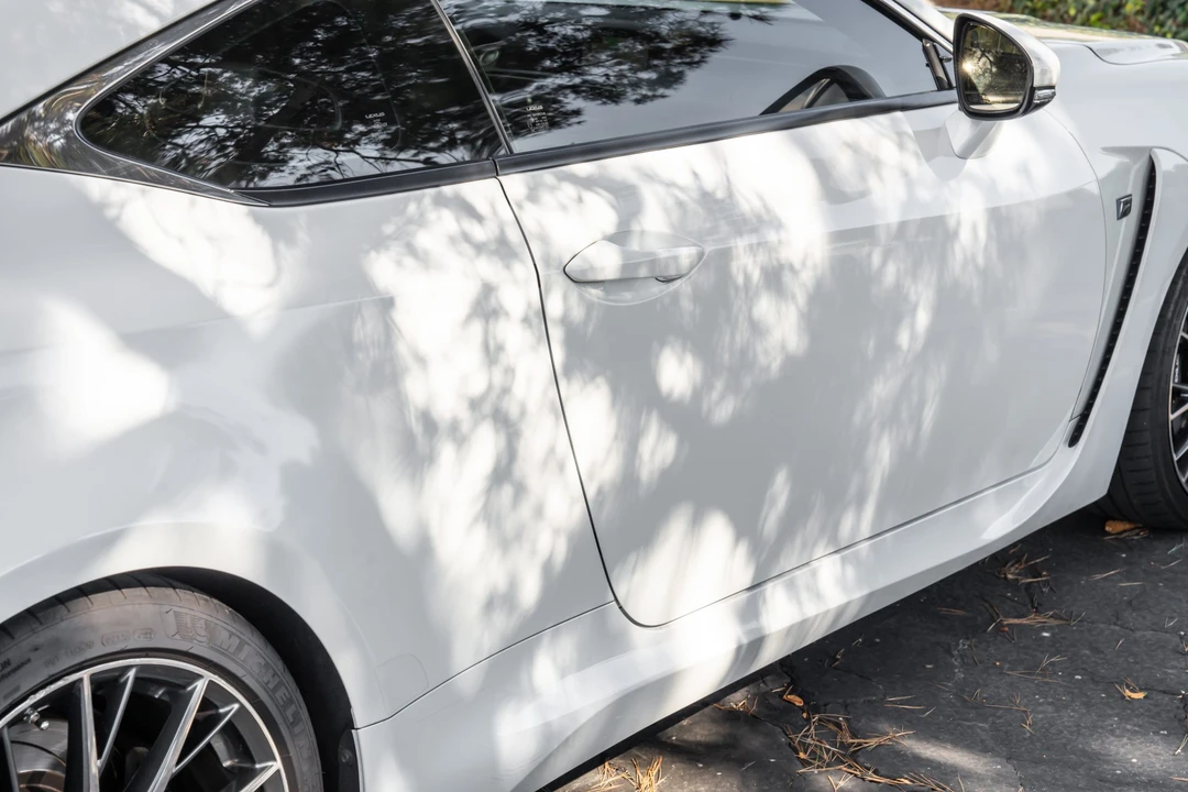 2015 Lexus RC F - Image 14 of 31