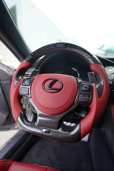 2015 Lexus RC F - Image 15 of 20