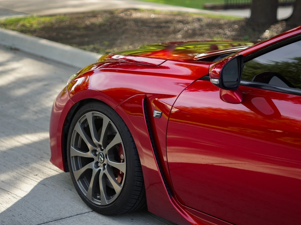 2015 Lexus RC F - Image 7 of 21
