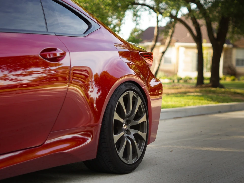 2015 Lexus RC F - Image 8 of 21