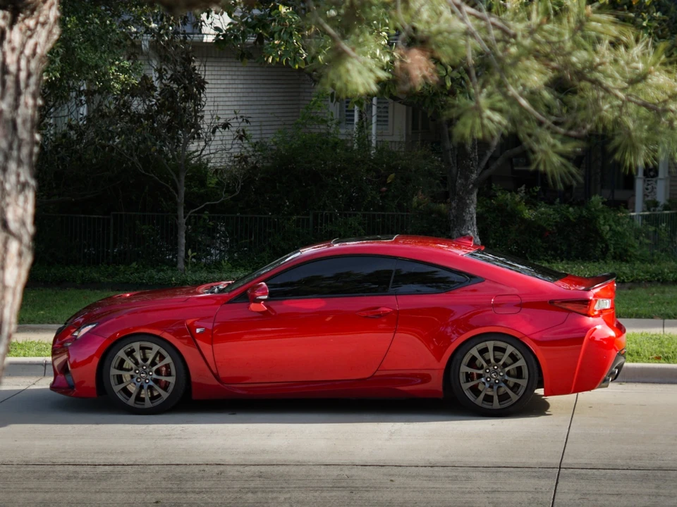 2015 Lexus RC F - Image 14 of 21