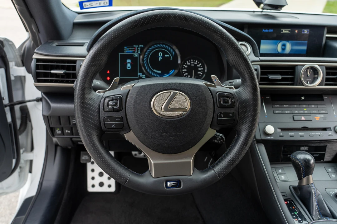 2015 Lexus RC F - Image 30 of 31