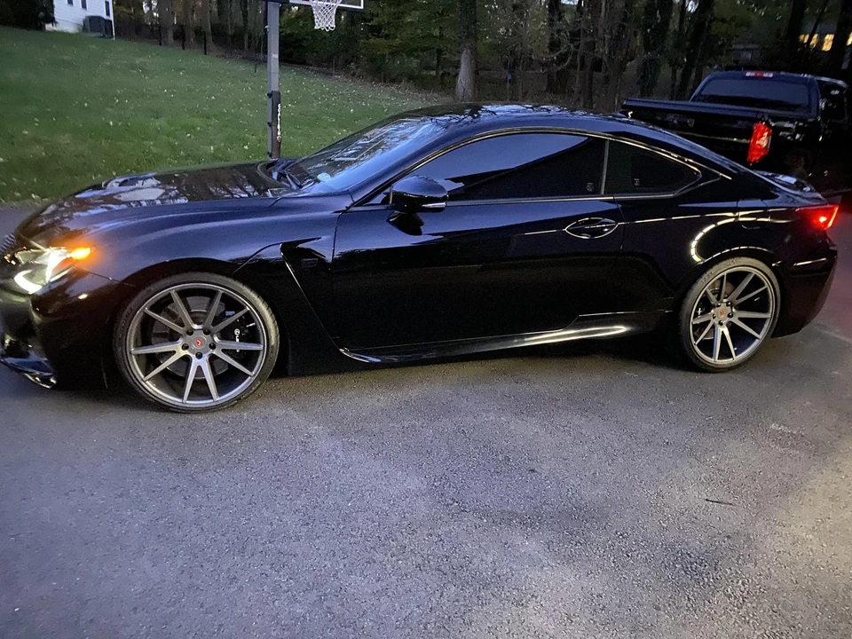 2015 Lexus RC F - Image 5 of 12