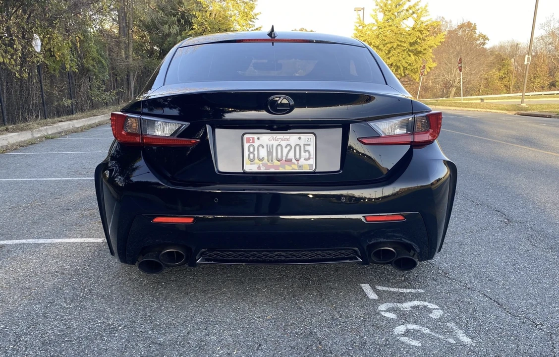 2015 Lexus RC F - Image 9 of 12