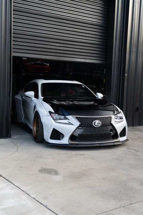 2015 Lexus RC F - Image 11 of 19