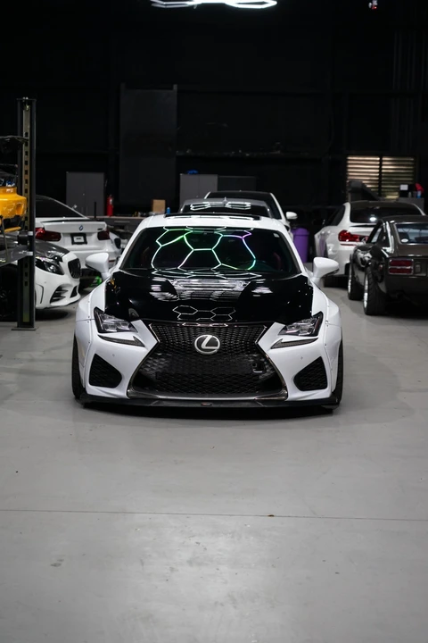 2015 Lexus RC F - Image 2 of 19