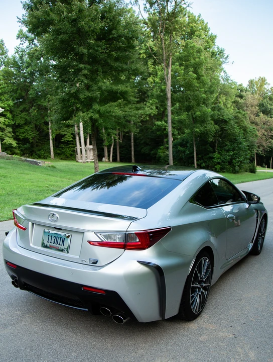 2015 Lexus RC F - Image 9 of 31